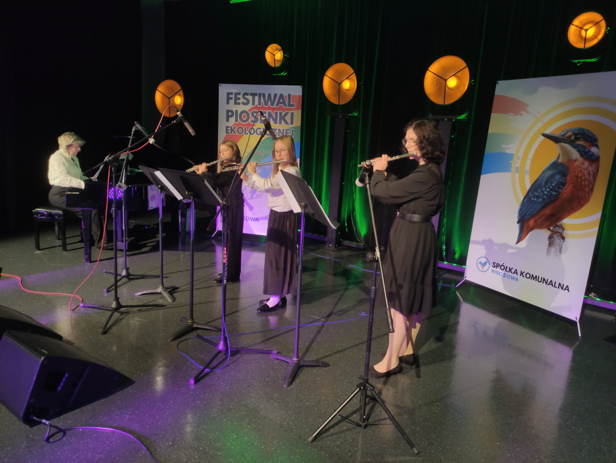 konert dzieci ze szkoły muzycznej - wytępy